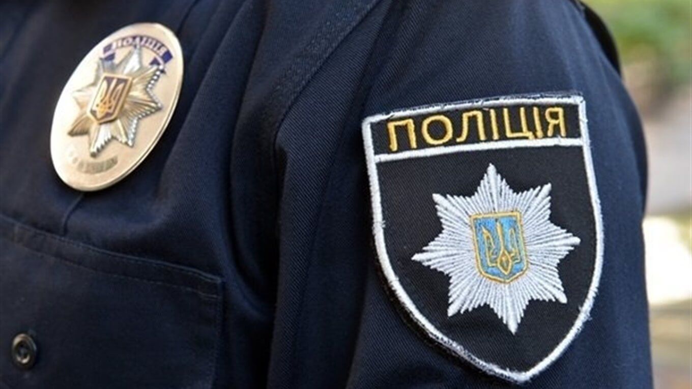 На Закарпатті чоловік влаштував стрілянину біля будівлі ТЦК, бо хотів мобілізуватися, - ЗМІ