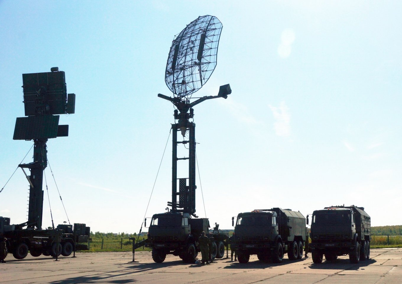 Дрон СБУ знищив російську радіолокаційну станцію «Каста» в Курській області