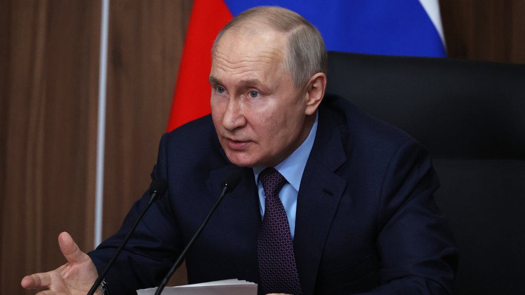 Путін завив, що переговори можливі з українською владою, але не з Зеленським