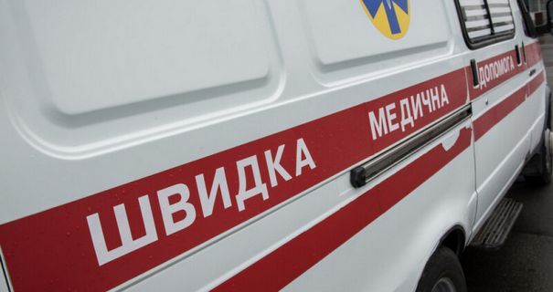 У передмісті Херсона окупанти дроном атакували «швидку»: постраждало двоє медиків