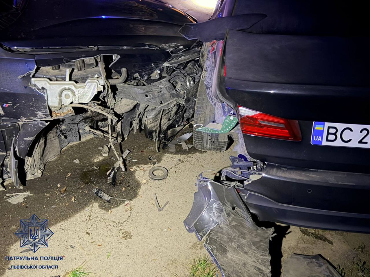 У Львові п'яна водійка вчинила аварію та втекла з місця
