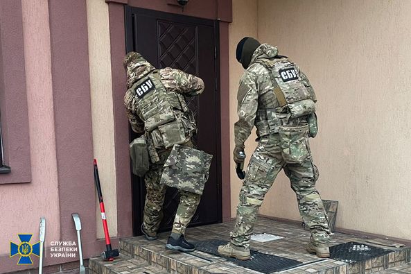 Допомагали підключити Запорізьку АЕС до «Росатома»: СБУ затримала зрадників