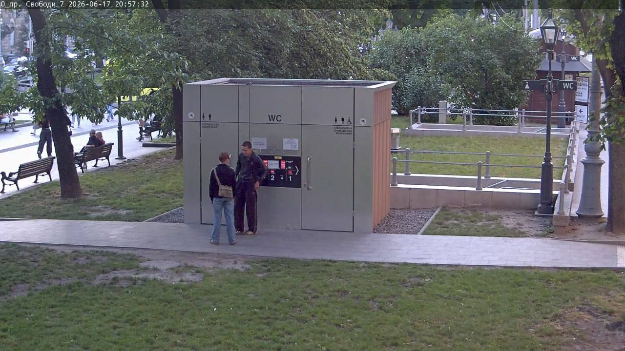 У центрі Львова розтрощили громадську вбиральню: збитки перевищили 75 тисяч гривень