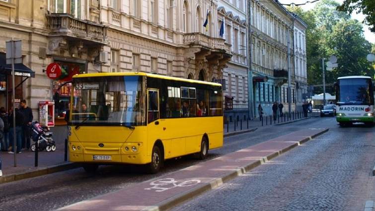 У Львові продовжили маршрут автобуса № 9: як тепер курсуватиме транспорт