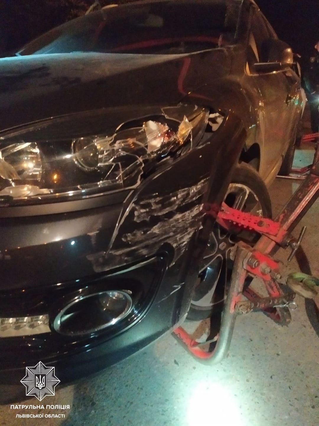 У Львові п’яний водій влаштував ДТП і розбив дві автівки