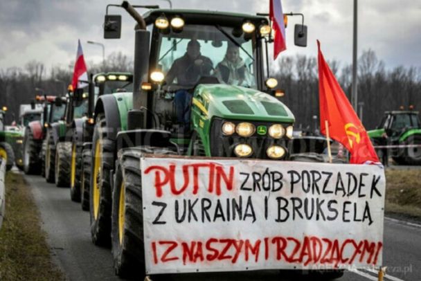 Вплив агентів РФ. МЗС Польщі відреагувало на проросійський плакат на протесті фермерів
