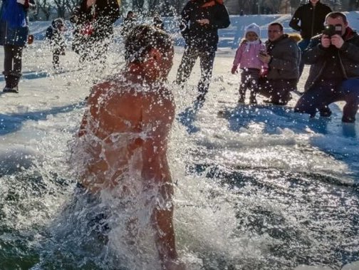 В ДСНС закликають утриматися від масових купань на Водохреща