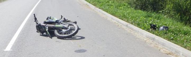Після наїзду неповнолітнього байкера на Львівщині пенсіонер опинився в реанімації