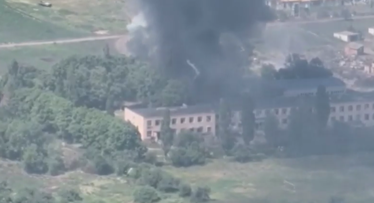 Оприлюднили відео, як ЗСУ знищили штаб окупантів на Харківщині