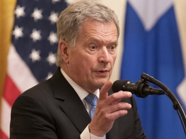 Президент Фінляндії особисто заявив Путіну про намір вступу країни до НАТО