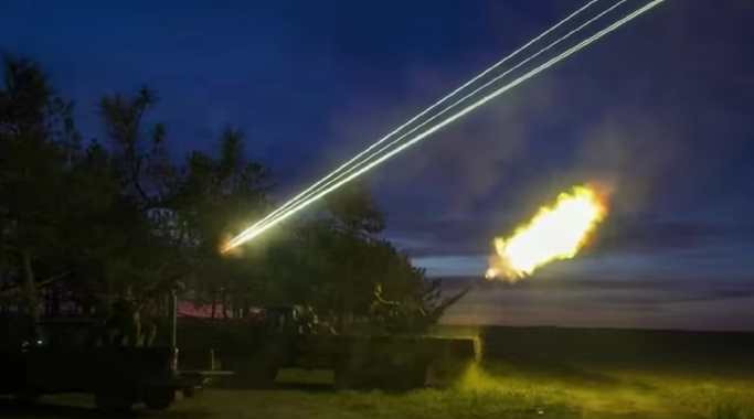 У Києві вночі ППО знищила понад десяток безпілотників, – КМВА