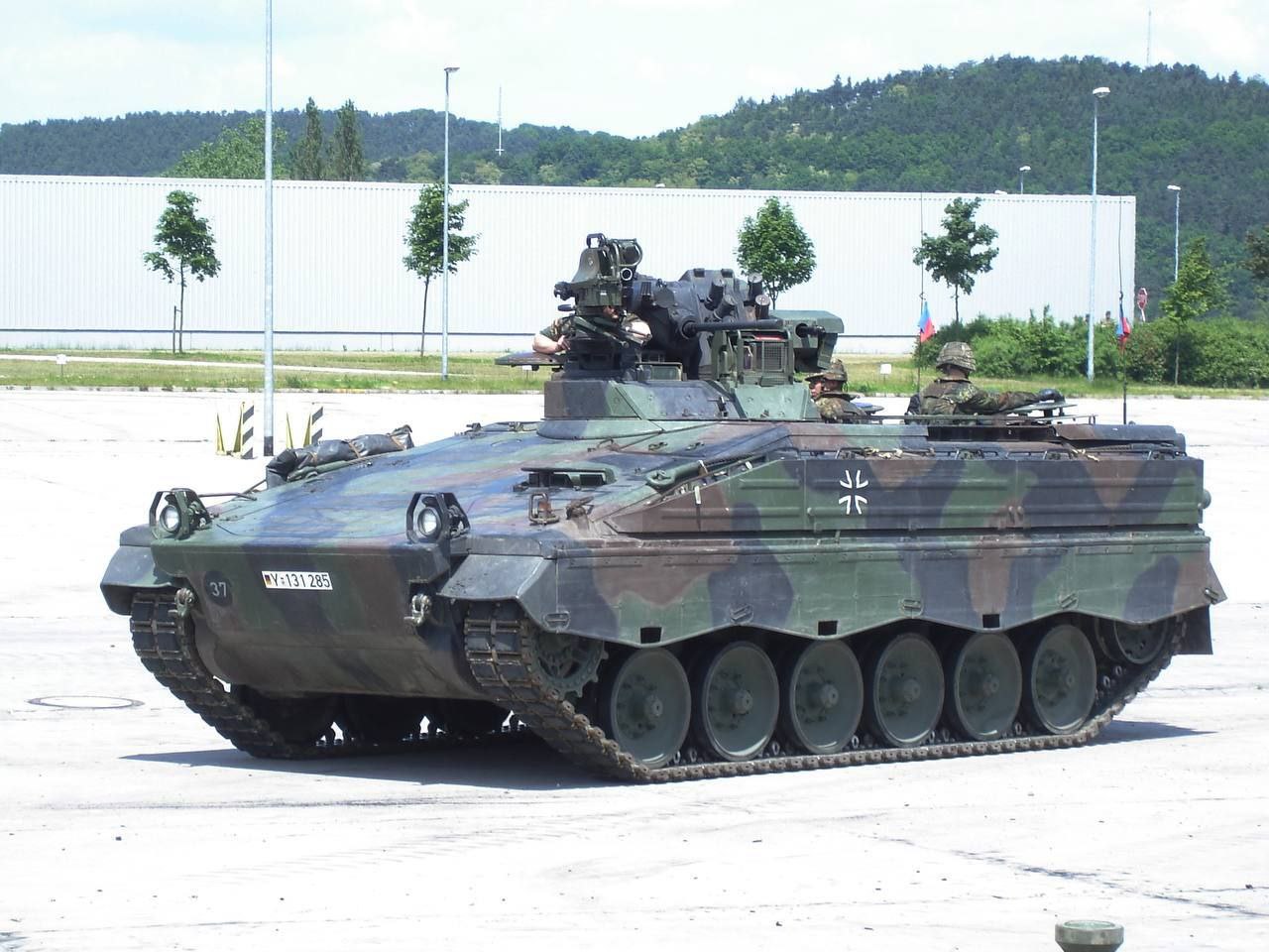 Ракети до IRIS-T, боєприпаси, БМП Marder: Німеччина передала новий пакет допомоги