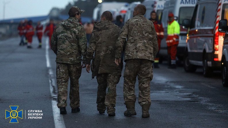Україна веде переговори про обмін полонених за формулою "всіх на всіх"