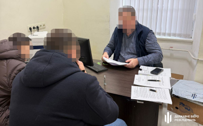 Посадовців військової частини на Львівщині викрили на привласнені коштів (фото)