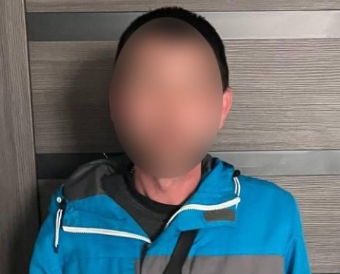 У Львові спіймали чоловіка, який вкрав жіночу сумку в кафе (фото)