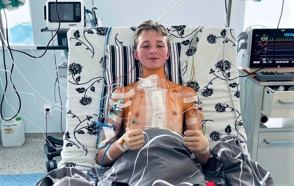Другий день із новим серцем. 13-річний Максим написав про свій стан після трансплантації