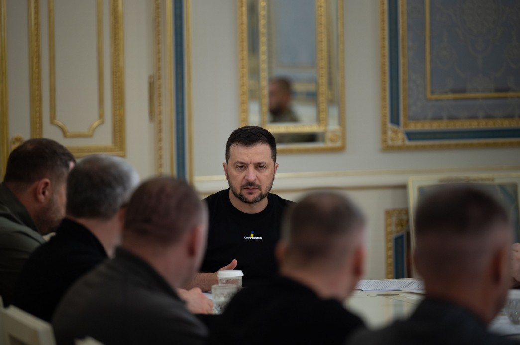 «Готуємо відповідь»: Зеленський обговорив ситуацію з Будановим, Малюком, Сирським і не тільки