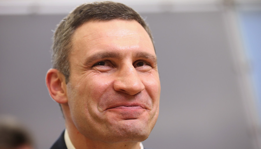 Колишні дружина Кличка оприлюднила фото з трьома їхніми дітьми: їх не впізнати
