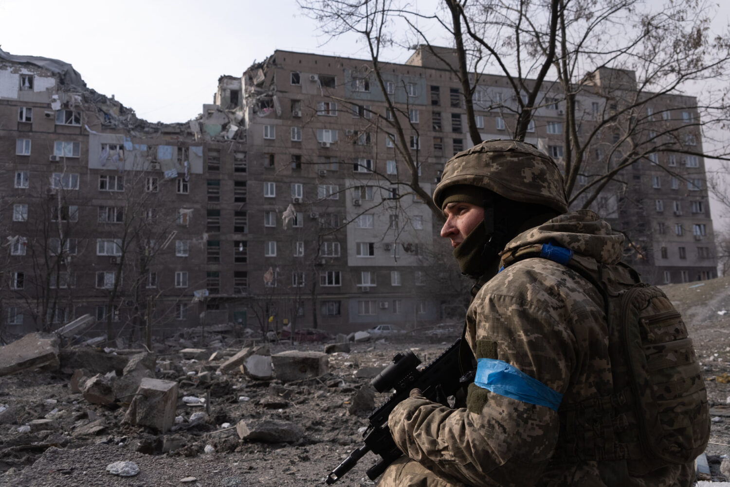 Мешканців Херсона залучать для розчищення зруйнованого росіянами Маріуполя