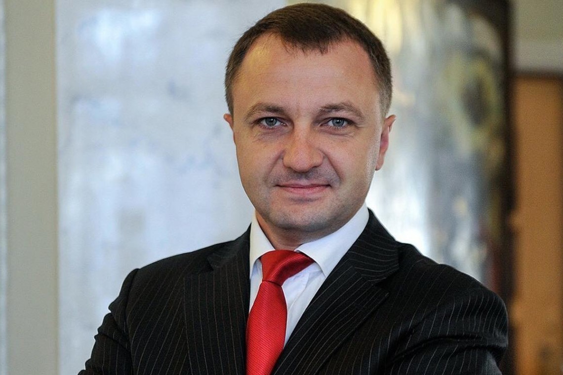 Обмудсмен вимагатиме позбавити мандатів депутатів, які порушують закон про мову