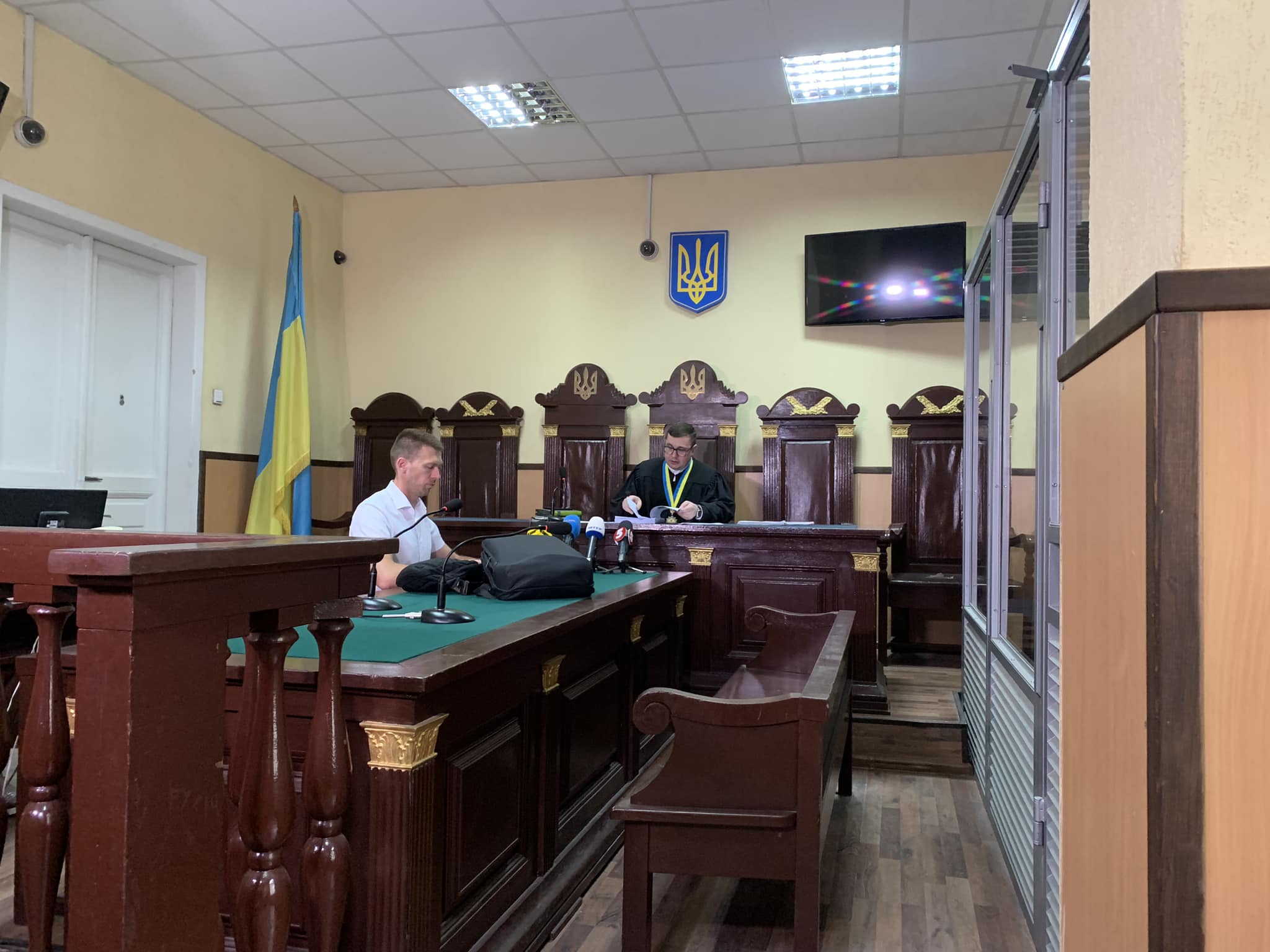 Нардеп Алєксєєв, який видурив в іноземця 50 тис. доларів, не з'явився у суді