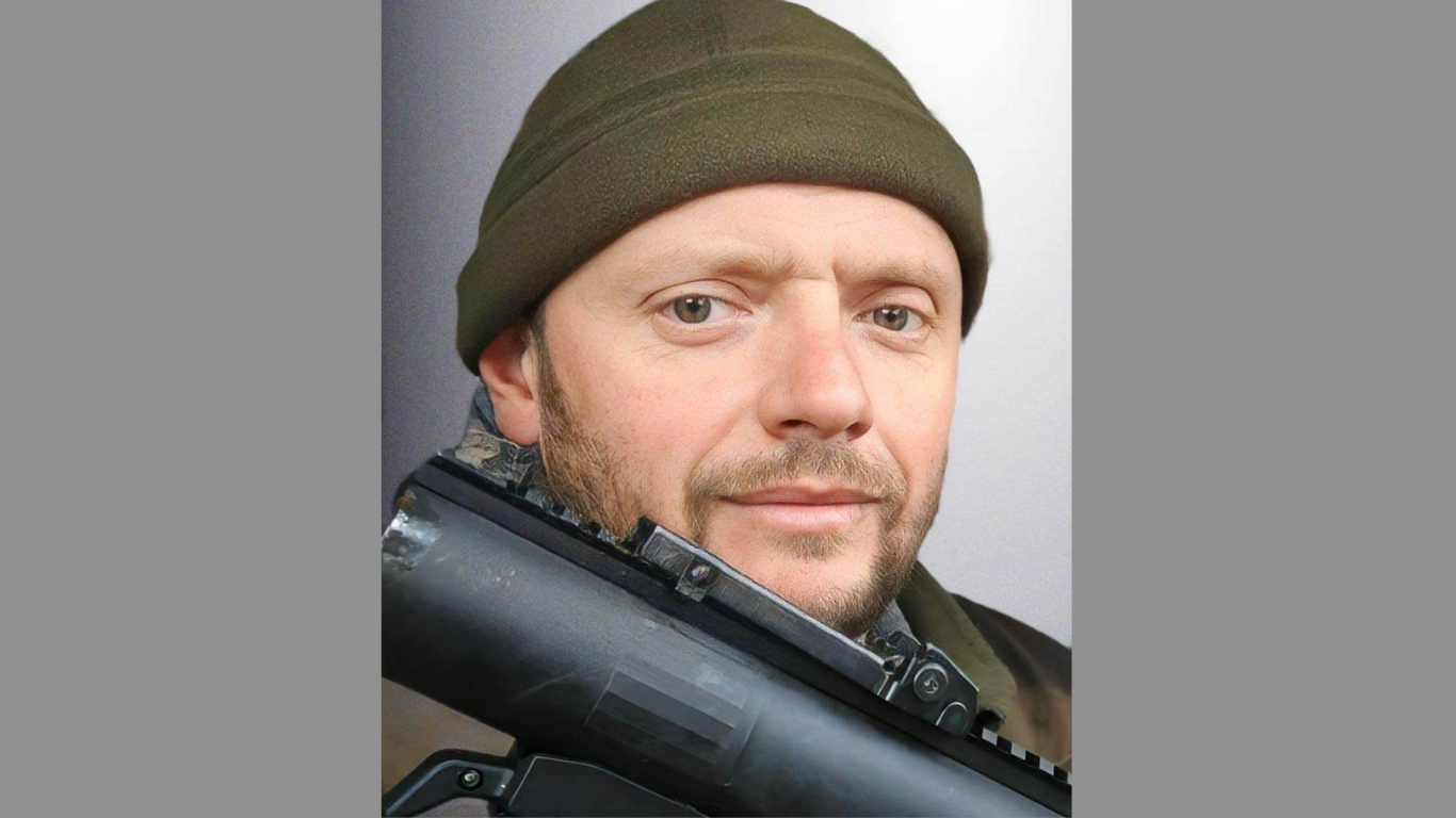 Повернувся з-за кордону, щоб захищати країну. Львів прощається із 37-річним нацгвардійцем