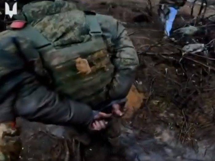 ССО показали, як зайшли з тилу в опорний пункт ворога на Донеччині