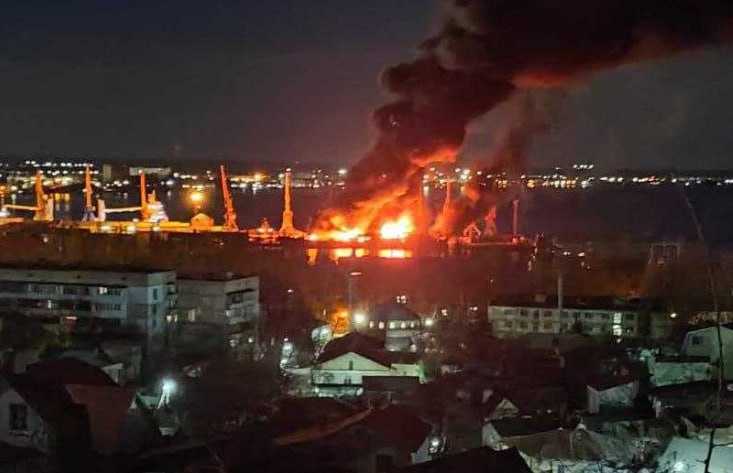 Під час вибуху в Феодосії міг зазнати пошкоджень іще один корабель, – Гуменюк