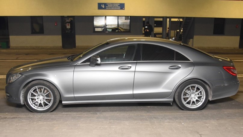 Поляк намагався ввезти на Львівщину викрадений Mercedes