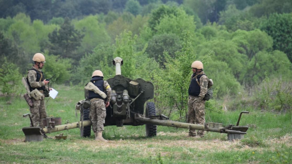 Бої на Донбасі, обстріли півночі та півдня. Воєнні зведення за регіонами