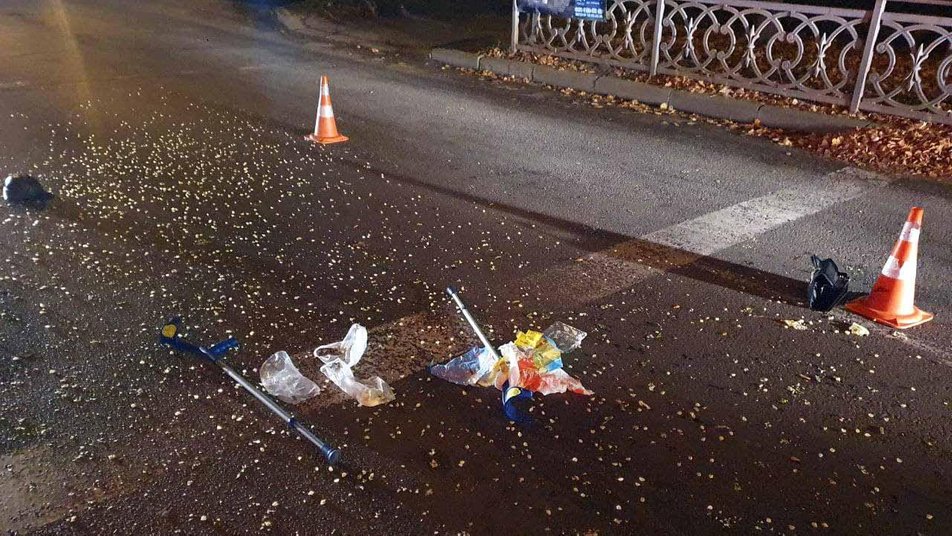 Смертельна ДТП у Рівному. Авто збило пішохода на милицях