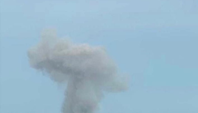 На Житомирщині уламки ворожих дронів впали на будинок: що відомо