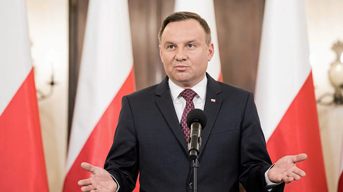 Президент Польщі Дуда розповів, чим небезпечні старі російські танки
