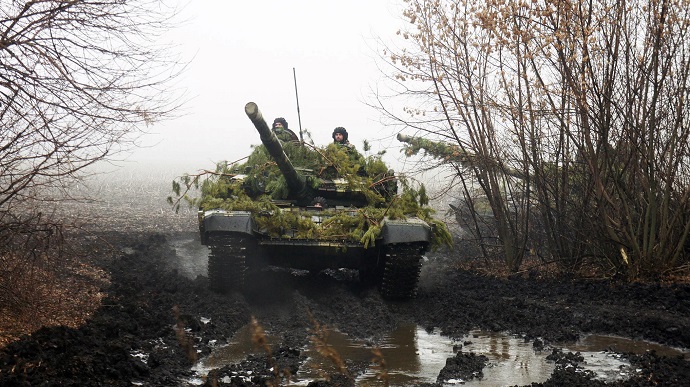 Бойовики двічі обстріляли українських військових на Донбасі