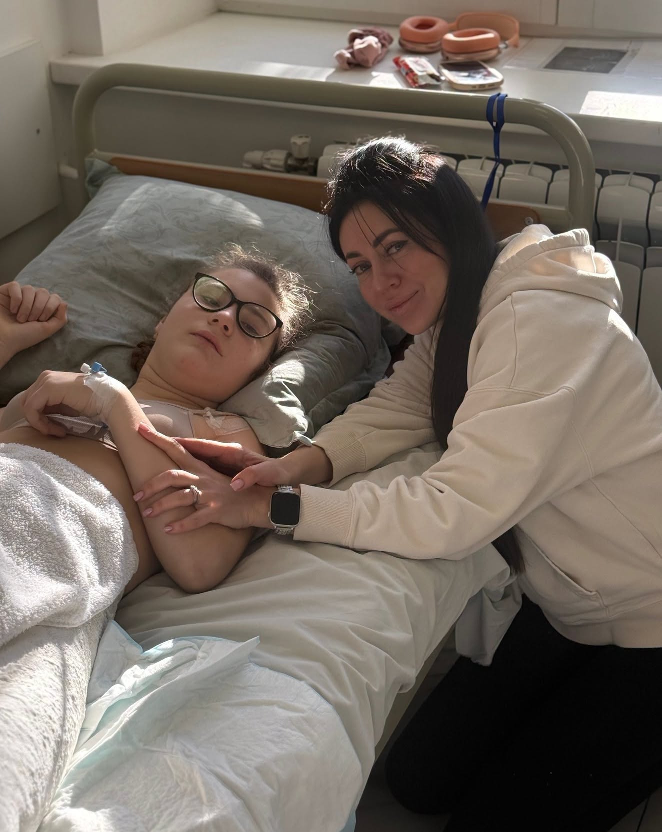 У Львові 13-річній дівчинці провели одну з найскладніших операцій у дитячій ортопедії