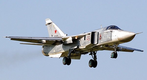 Після втрати двох ескадрилей новітніх Су-35 Росія планує використовувати старі літаки
