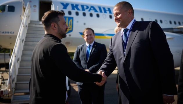Зеленський прибув до Великої Британії: відома мета візиту