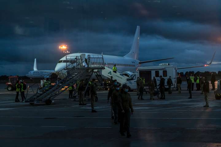 Таліби погрожували відібрати український літак - The New York Times