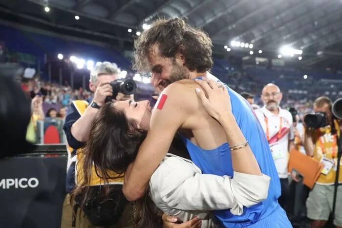 Італійський легкоатлет загубив обручку на Олімпіаді-2024 та попросив вибачення у дружини: що він сказав
