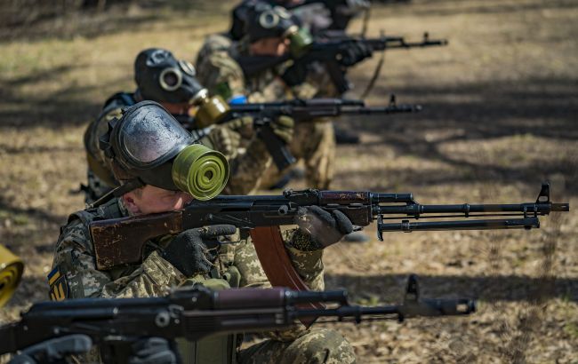 У Великій Британії показали, як і чому там навчають українських військових