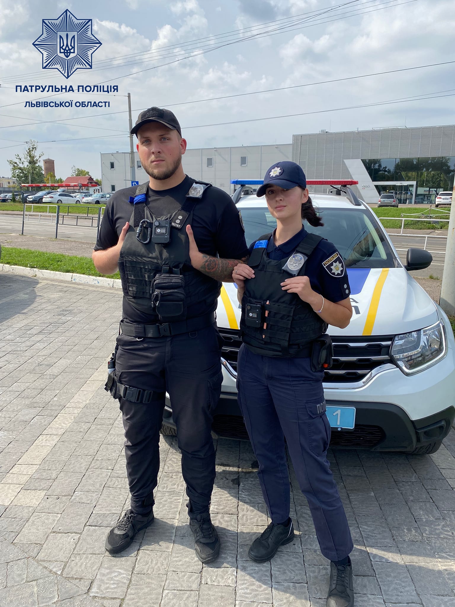 Львівські патрульні врятували від самогубства молоду жінку із Запоріжжя