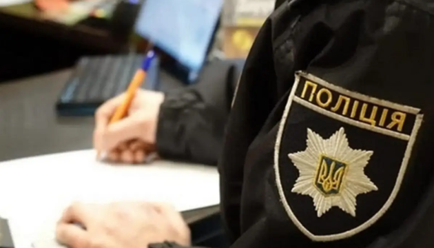 На Буковині померла 27-річна дівчина після жорстоких побоїв: її хлопцю вручили підозру