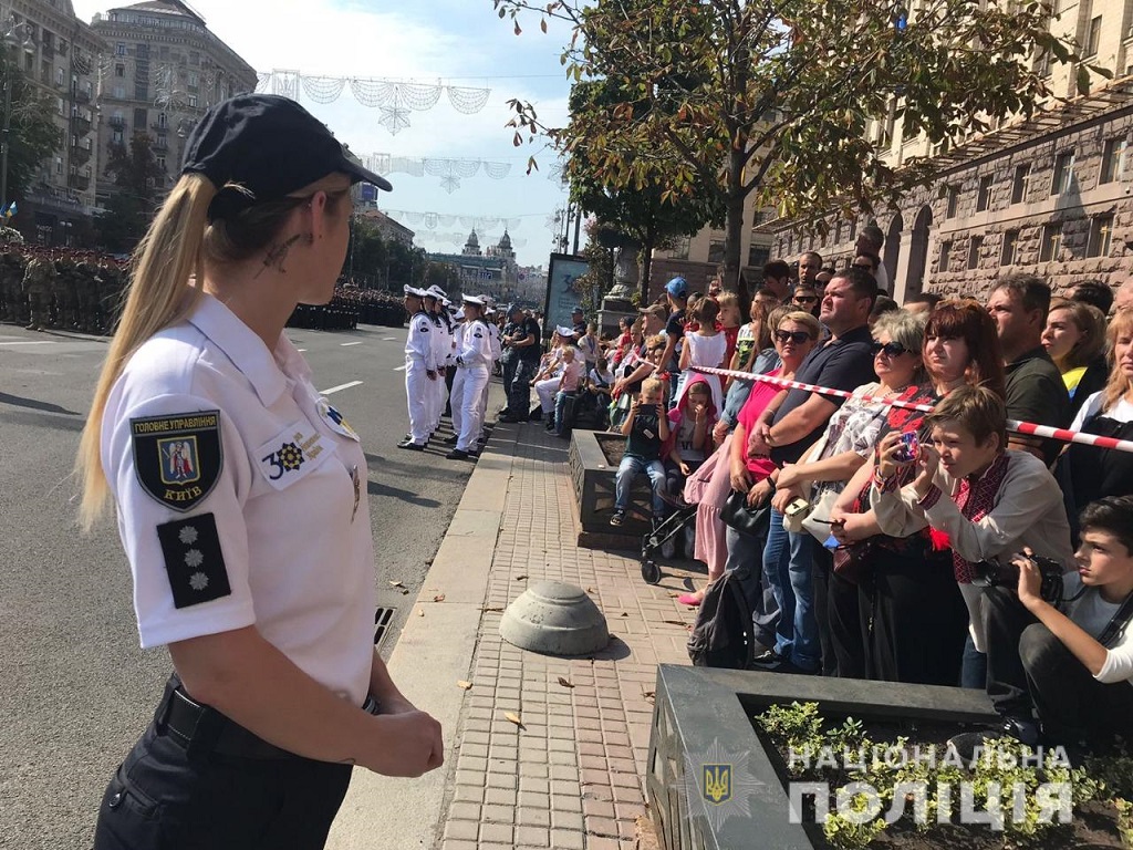 Поліція порахувала: На святкуваннях у Києві було близько 100 тисяч учасників
