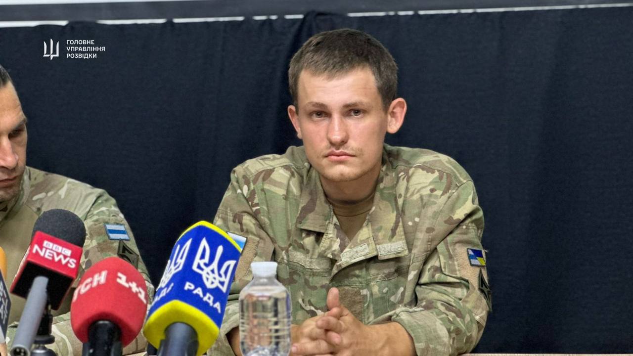Росіянин підірвав штаб із командуванням та перейшов на бік України