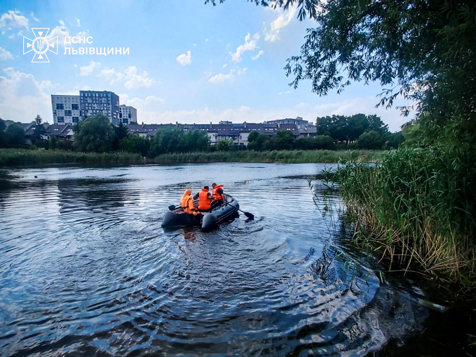 У Львові в озері потонув 17 -річний хлопець (фото)