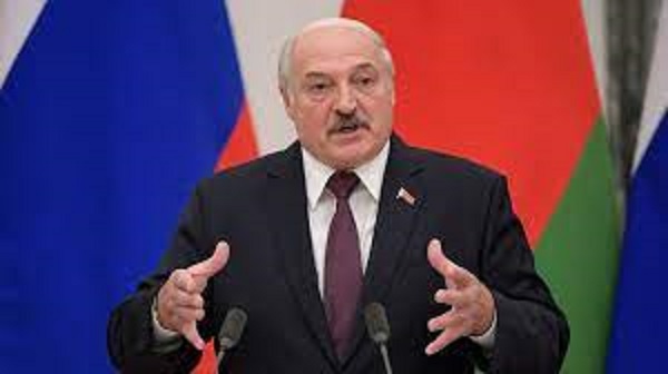Лукашенко захотів перевершити ЄС у союзі з Путіним