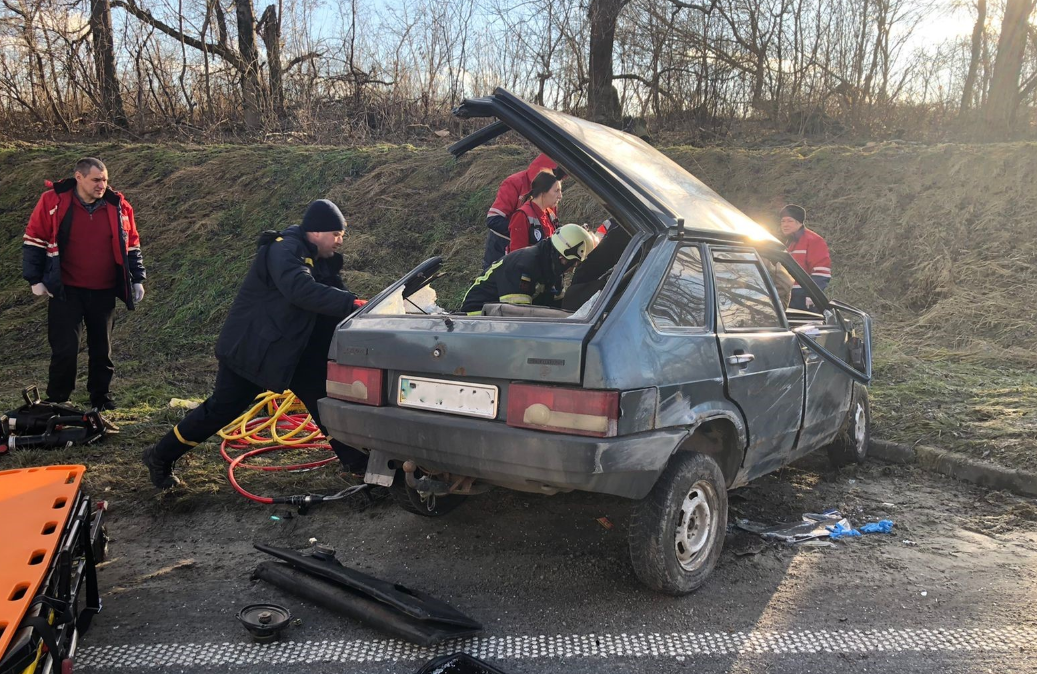 Автозіткнення на Львівщині: 46-річний водій потрапив у реанімацію