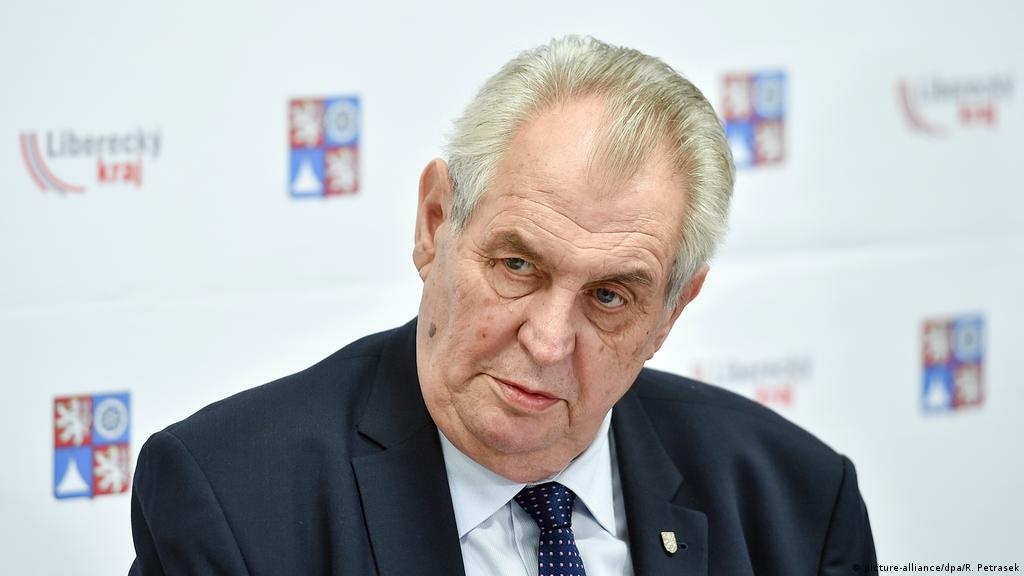Лікарі оголосили президента Чехії недієздатним