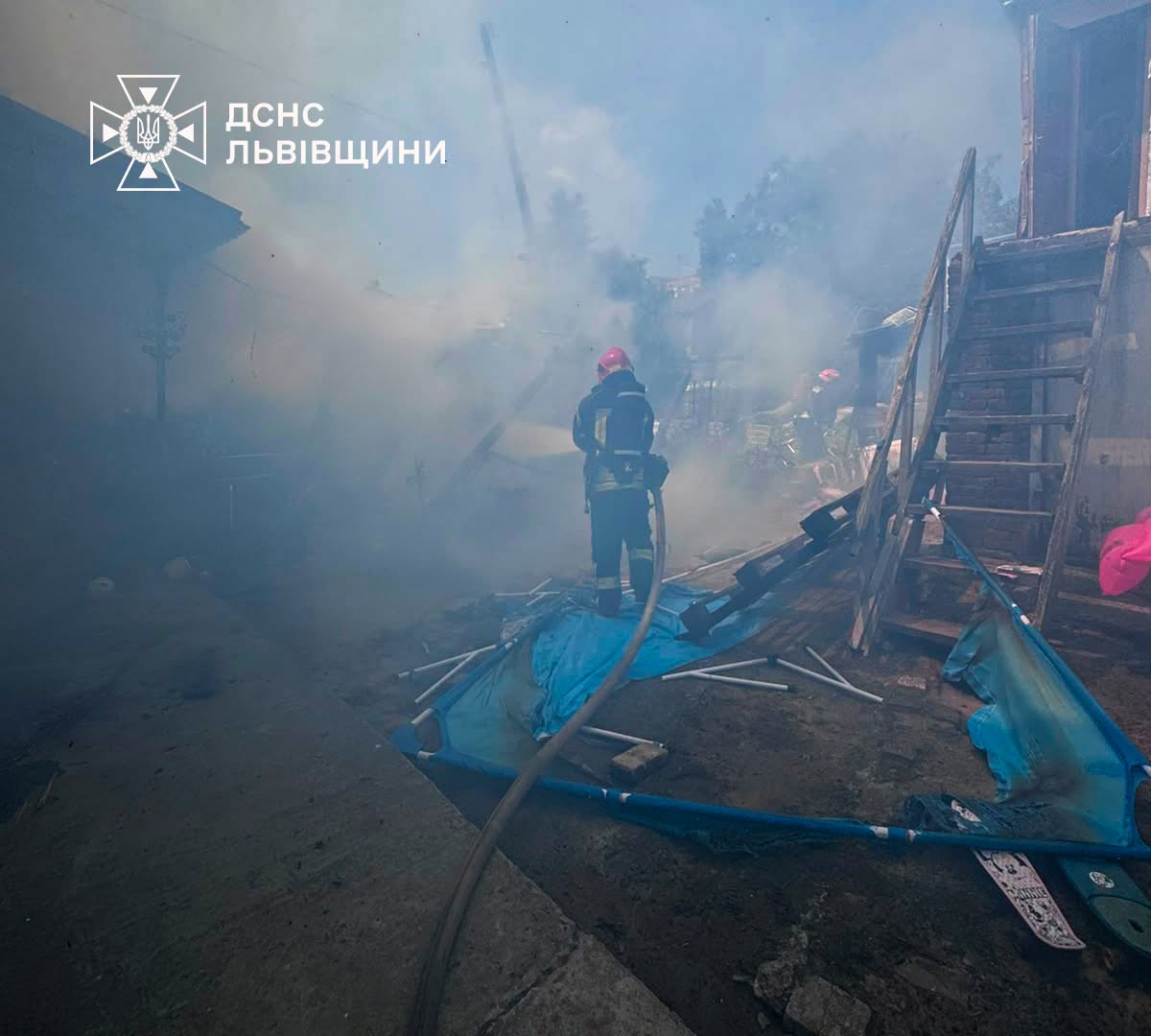 У Львові горів будинок: з'явилося фото з пожежі