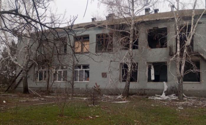 Війська РФ вдарили по дитсадку на Херсонщині (фото)